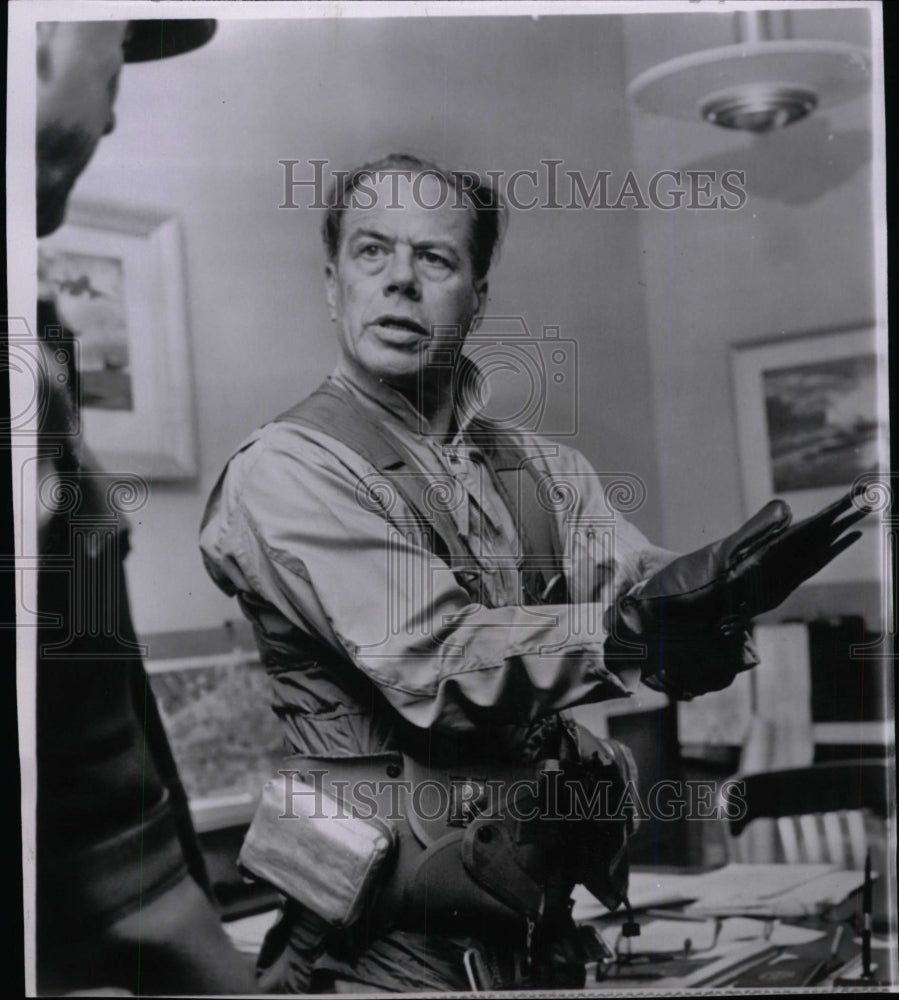 1962 Press Photo US Sen. Thomas H. Kuchel - RRW97831 - Historic Images