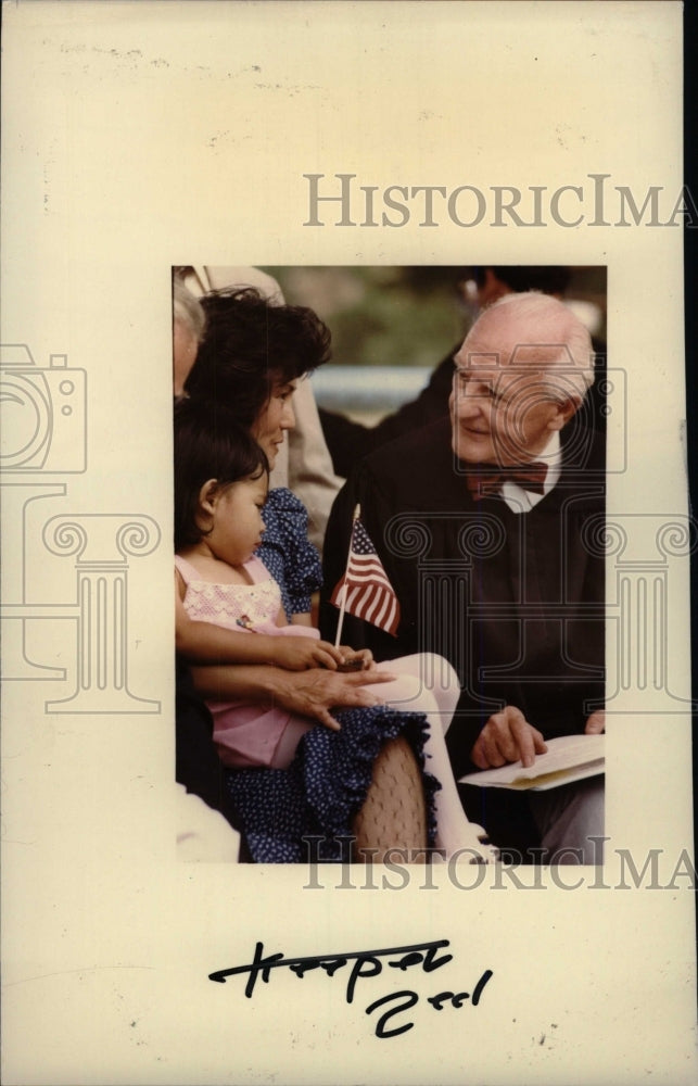 1984 Press Photo Smith youngest Rachael Judge Felkens - RRW97901 - Historic Images