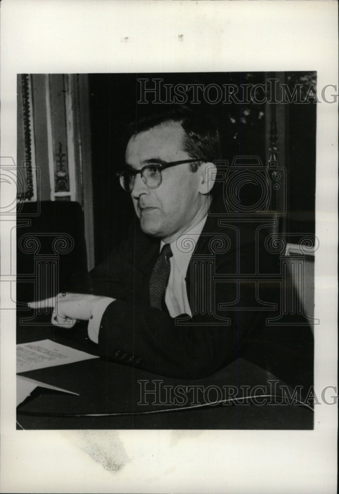 1962 Press Photo Jean Laborde New Novel Fair Trial Lawy - RRW98021 - Historic Images