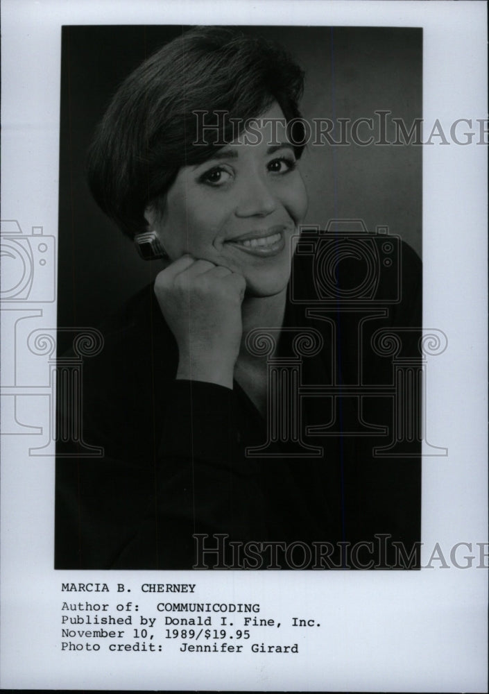 1989 Press Photo Marcia Cherney author - RRW98117 - Historic Images