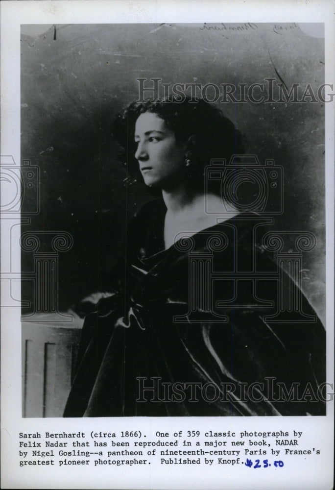 1977 Press Photo Sarah Bernhardt actress - RRW98197 - Historic Images