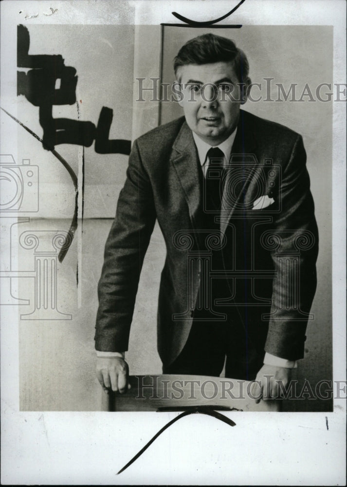 1967 Press Photo John Fairchild Magazine Publisher - RRW98279 - Historic Images