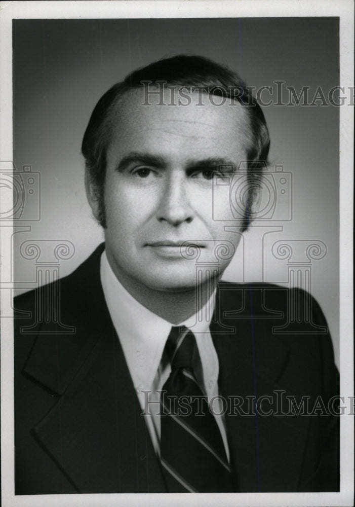 1977 Press Photo Detroit Businessman J. Philip Trudel - RRW98295 - Historic Images