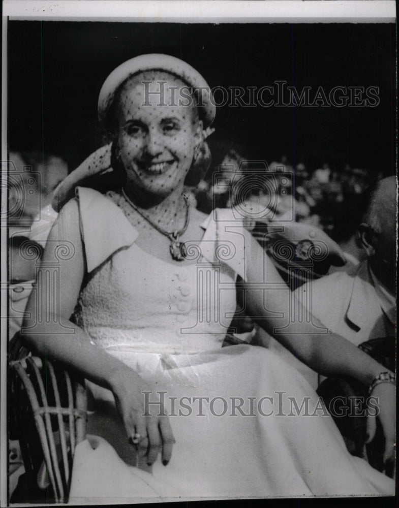 1952 Press Photo Argentine Pres Wife Mrs Peron Event - RRW98497 - Historic Images