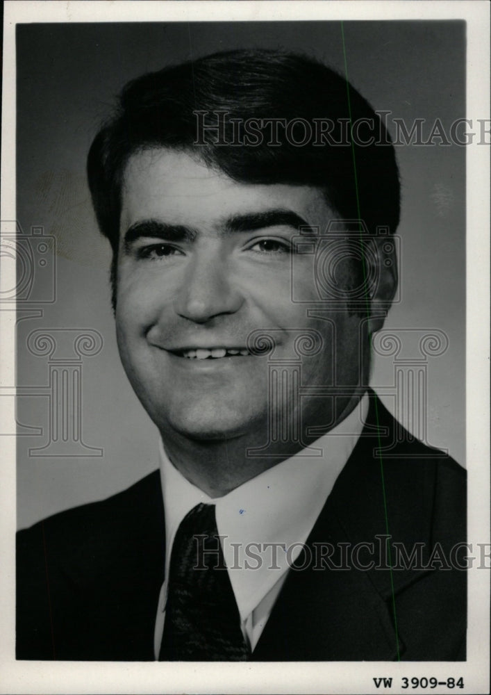 1984 Press Photo Robert T. Chrysler, Business Executive - RRW99107 - Historic Images