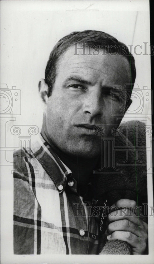 1981 Press Photo James Caan Movie &amp; Television Actor - RRW99113 - Historic Images