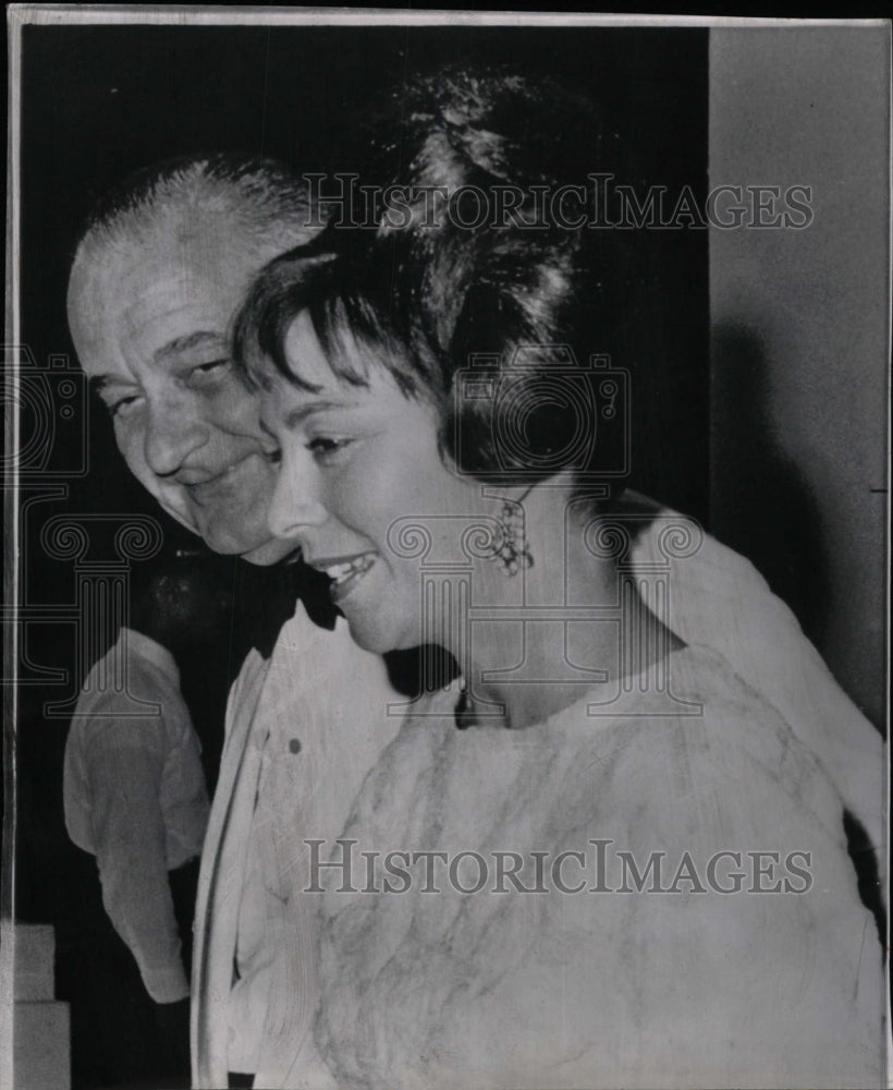 1964 Press Photo Pres Johnson &amp; Prime Minister Wife - RRW99343 - Historic Images