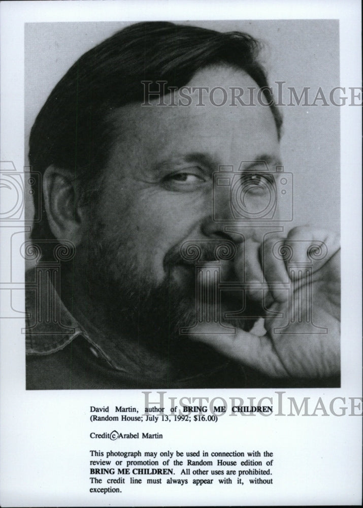 1992 Press Photo David Martin author Bring Me Childrn - RRW99583 - Historic Images