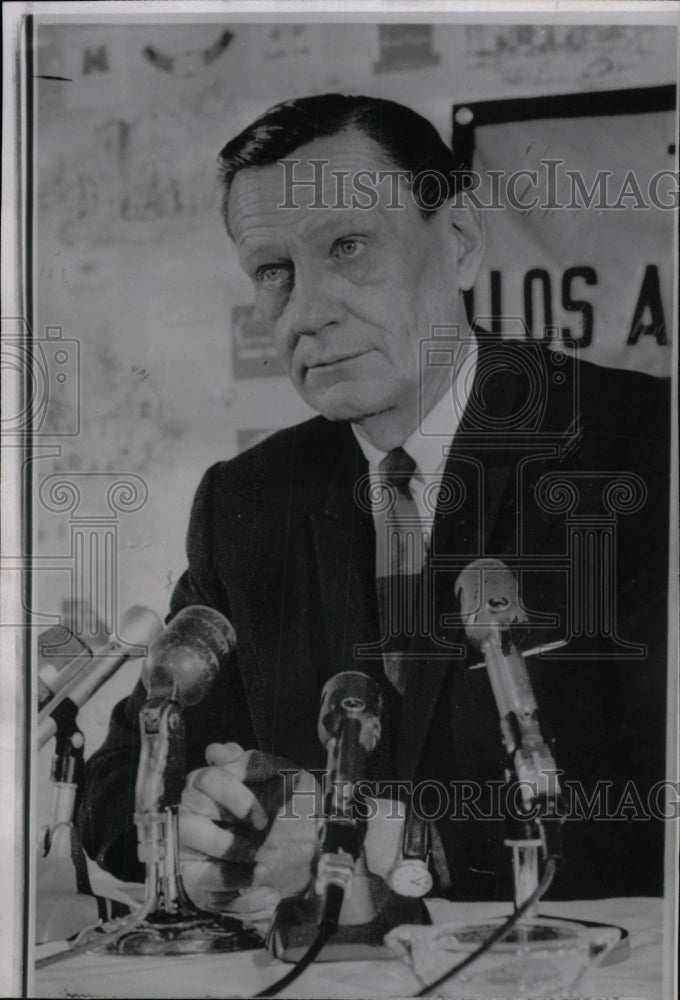 1966 Press Photo Actor Corey Announces Congress Run - RRW99649 - Historic Images