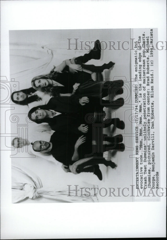 1994 Press Photo Entertainers Crash Test Dummies - RRW99757 - Historic Images