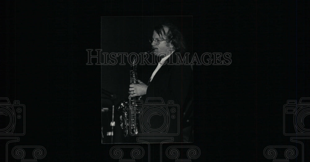 1983 Press Photo Musician Richie Cole Playing Saxophone - RRW99875 - Historic Images