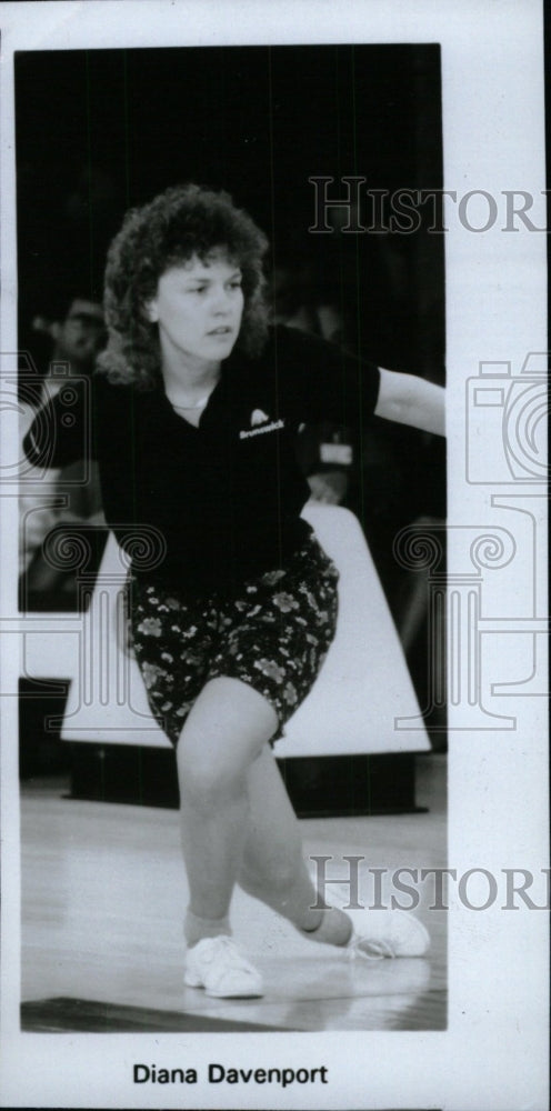 1991 Press Photo Female Bowler Davenport Action - RRW99909 - Historic Images
