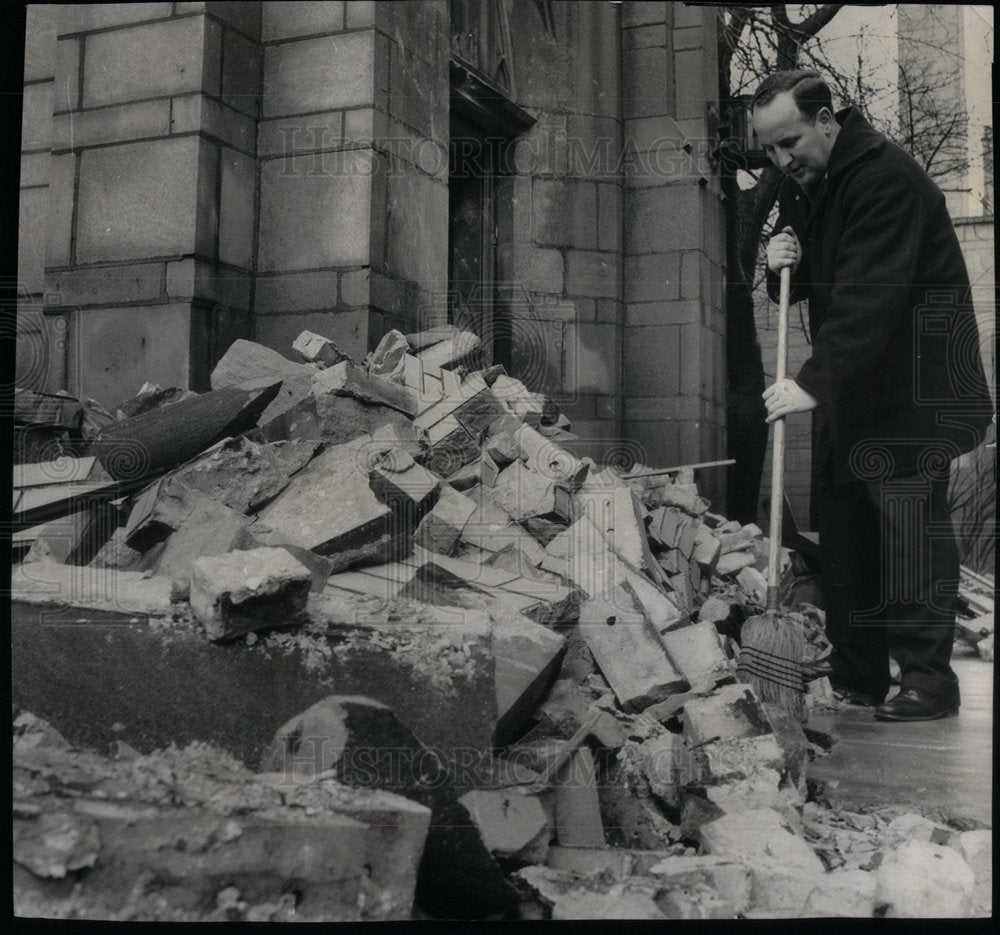 1961 James Sweeney Dorothy broom bricks - Historic Images