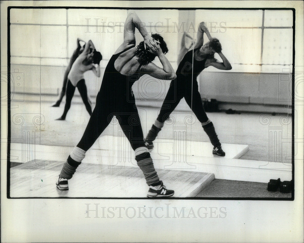 1983 Press Photo Pollack Bill Linden exercise class fit - RRX00253- Historic Images