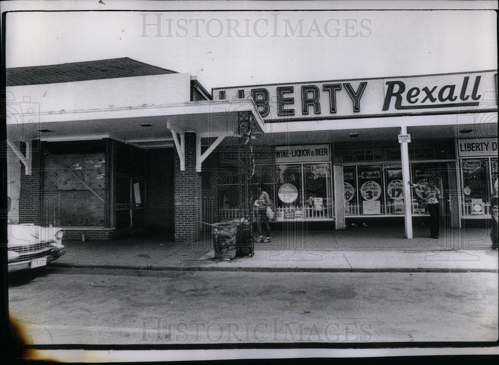 1973 Liberty drug store Nate Roskin Pharma - Historic Images