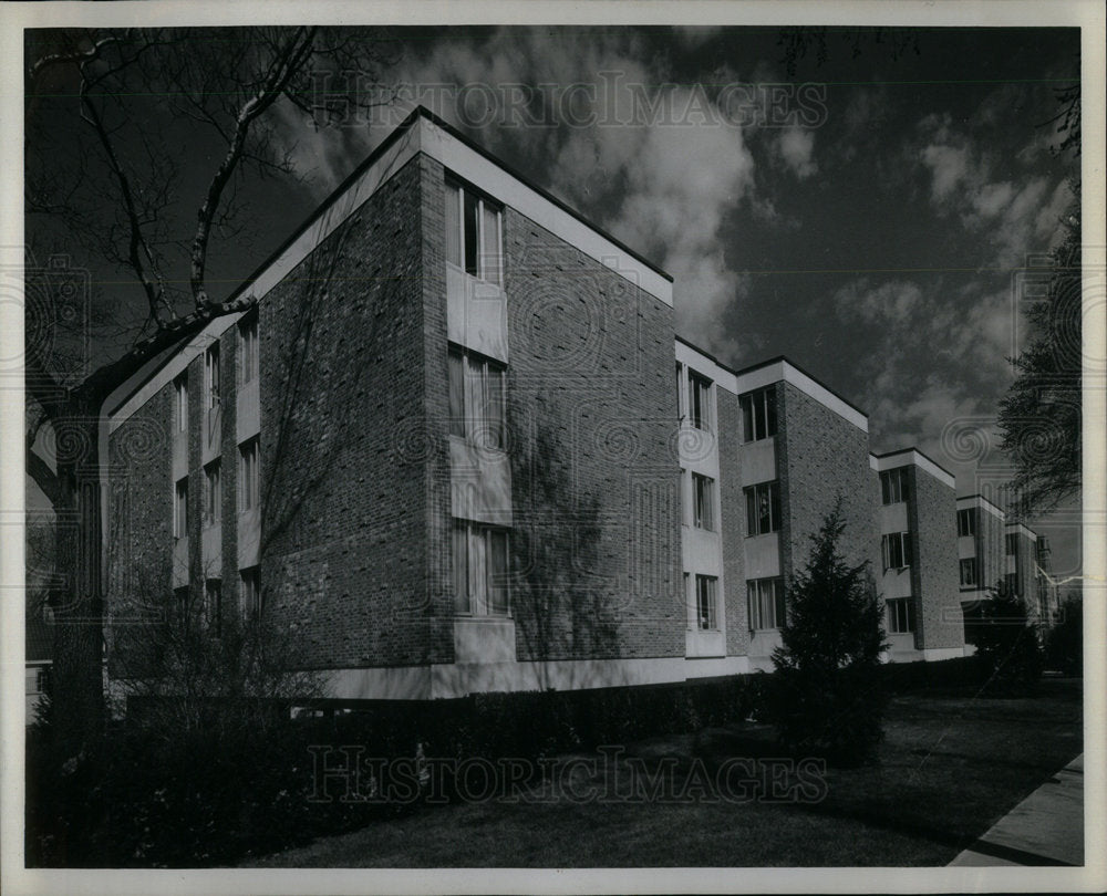 1967 Edna Dean National College Evanston - Historic Images