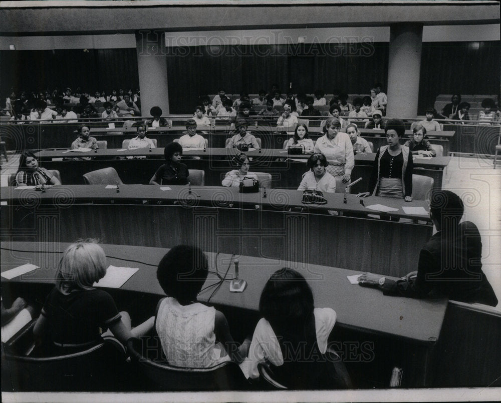 1970 Inostinsa Childress drug Chicago abuse - Historic Images