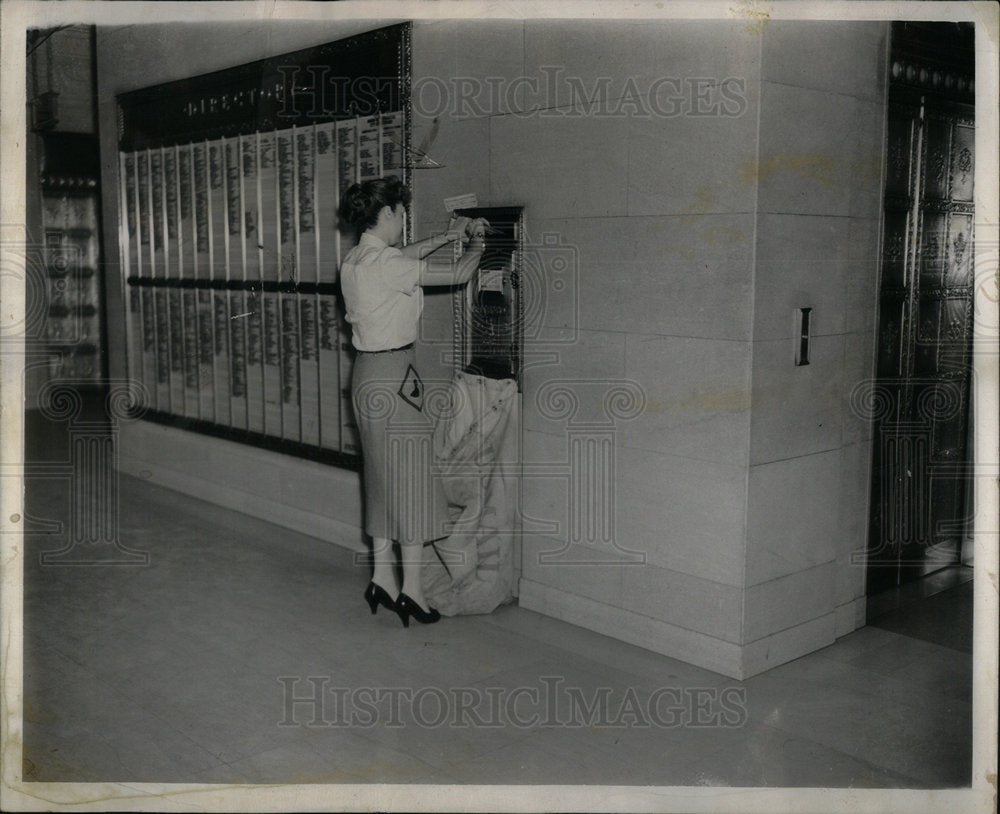 1954 Lost Letter Mailbox Young Lady - Historic Images