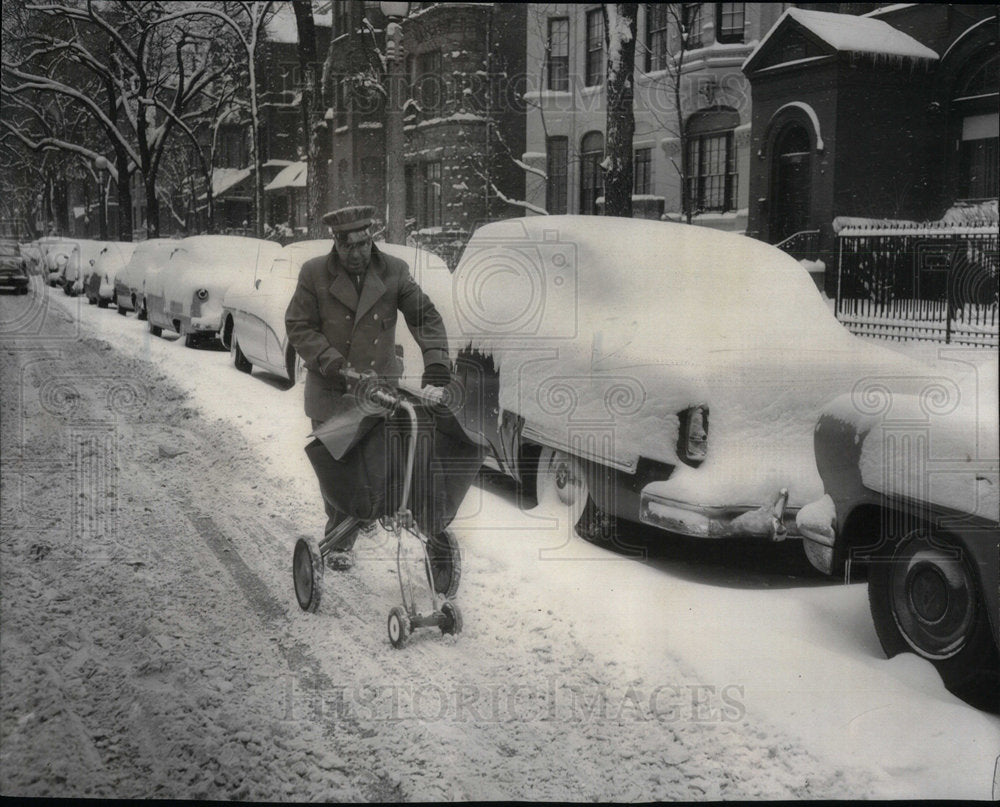 1958 Ross Davis Post Man Mail Chicago - Historic Images