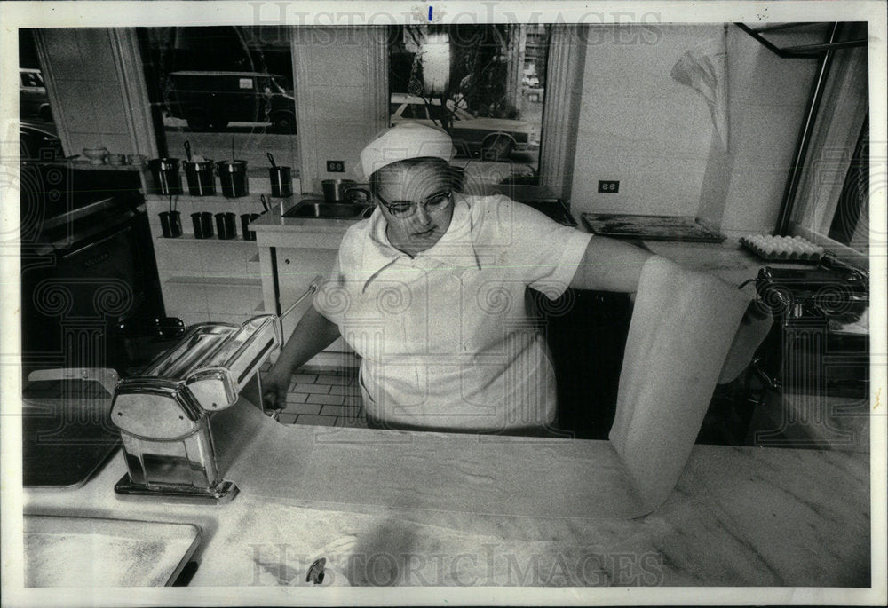 1978 Cook Making Sheet Of Pasta Ravioli - Historic Images