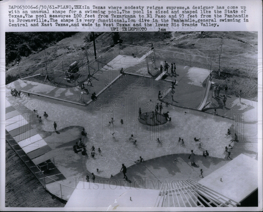 1961 Swimming Pool State Texas Shape - Historic Images