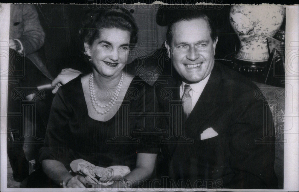 1957 Photo Woolworth Heiress Barbara Hutton Von Cramm - Historic Images