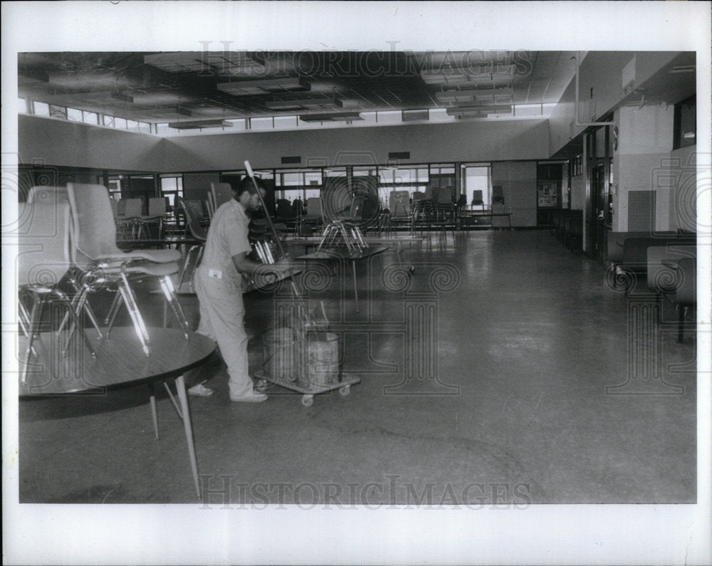 1987 Press Photo Detroit Murray-Wright High - Historic Images