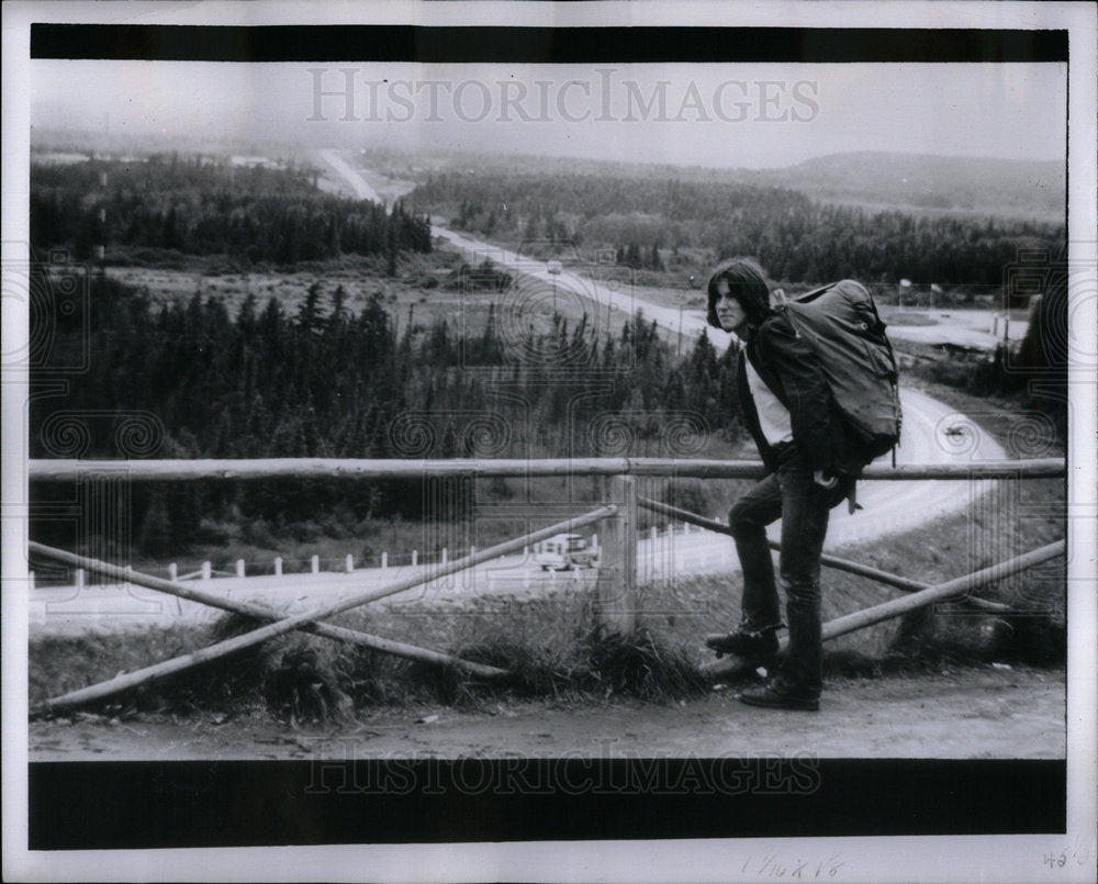 1971 Teenagers - Historic Images