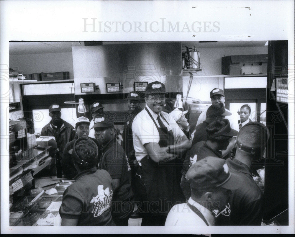 1992 Rallye Grocery stores sector employees - Historic Images