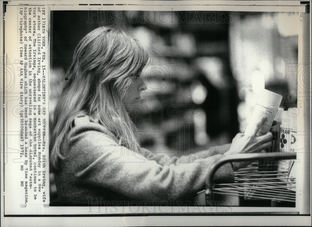 1972 Press Photo Irvings Living In Isolation - RRX03153 - Historic Images