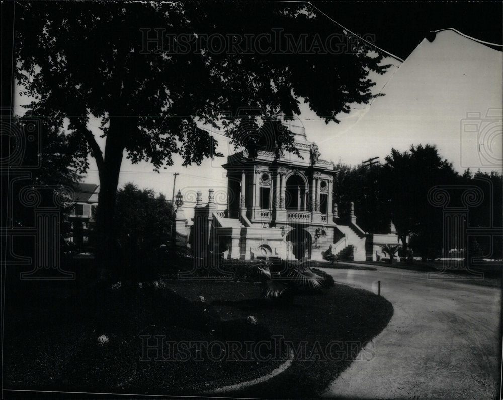 1998 Press Photo Waterworks Park - Historic Images