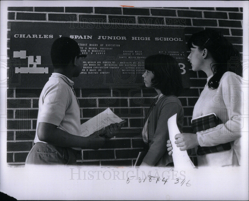 1965 Carrel Jackson Alison Burt Mary Basta - Historic Images