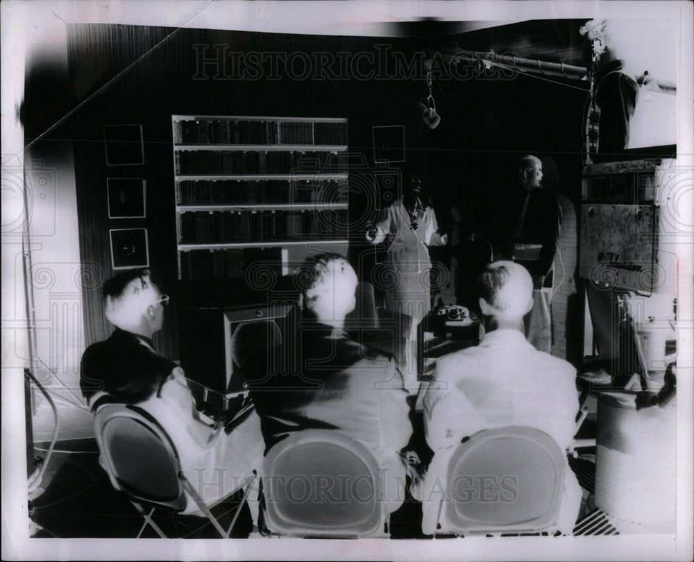 1953 Singers/Auditions/Detroit Michigan - Historic Images