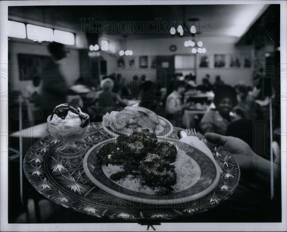 1978 French West Indies Lunch Melting Pot - Historic Images