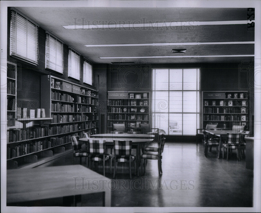 1953 Press Photo Detroit Public Library Bookshelves - RRX03883 - Historic Images