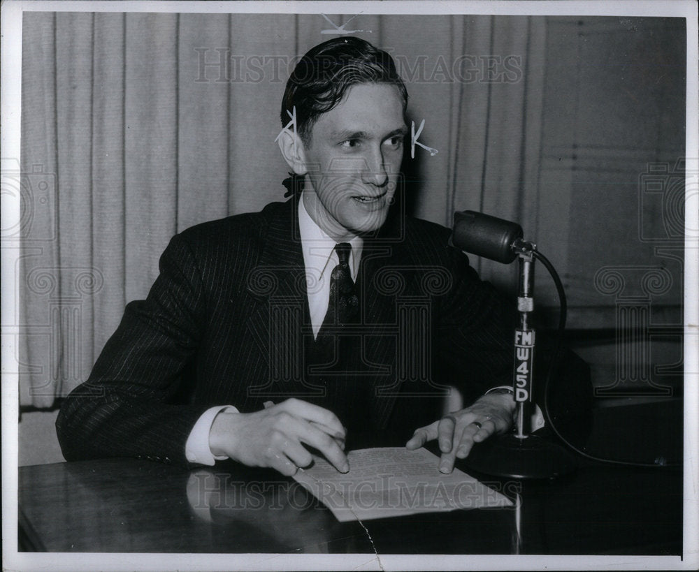 1942 James Clark/Radio Announcer/W45D - Historic Images