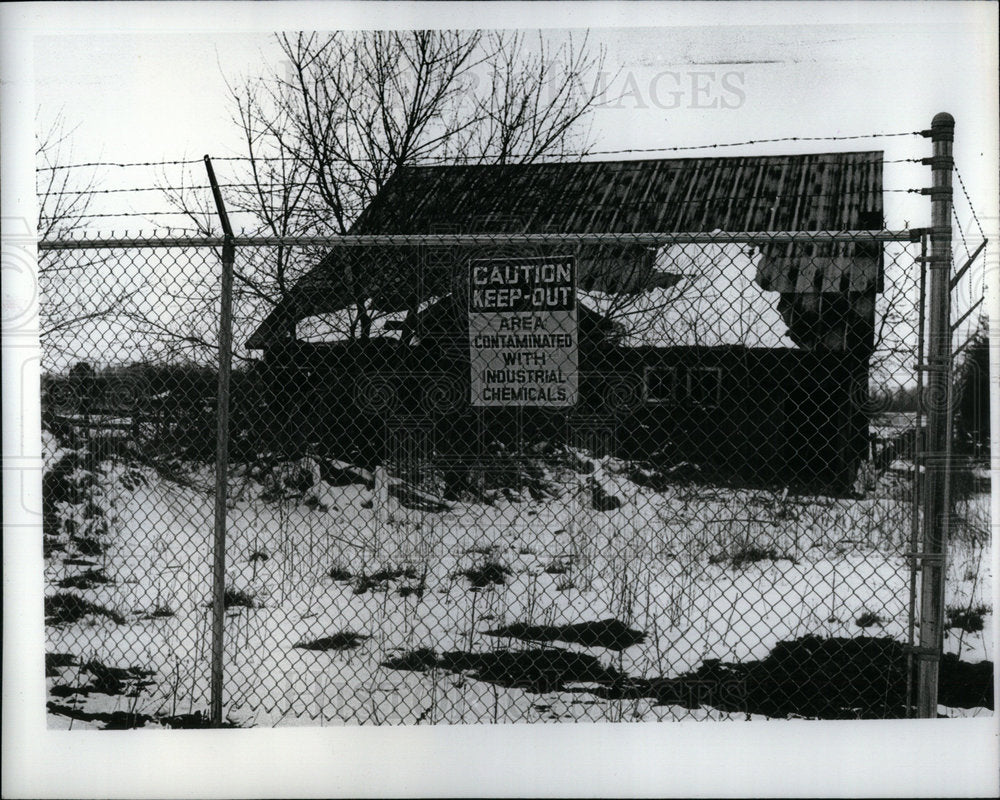 1983 House at a corner of dump property.-Historic Images