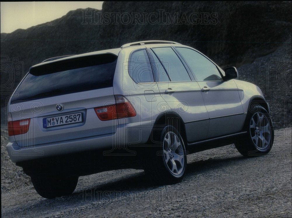 BMW X5 Luxury Mid Size Four Wheeler Car Det - Historic Images