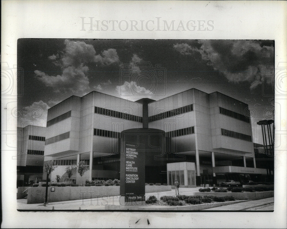 1980 Detroit Receiving Hospital Building - Historic Images