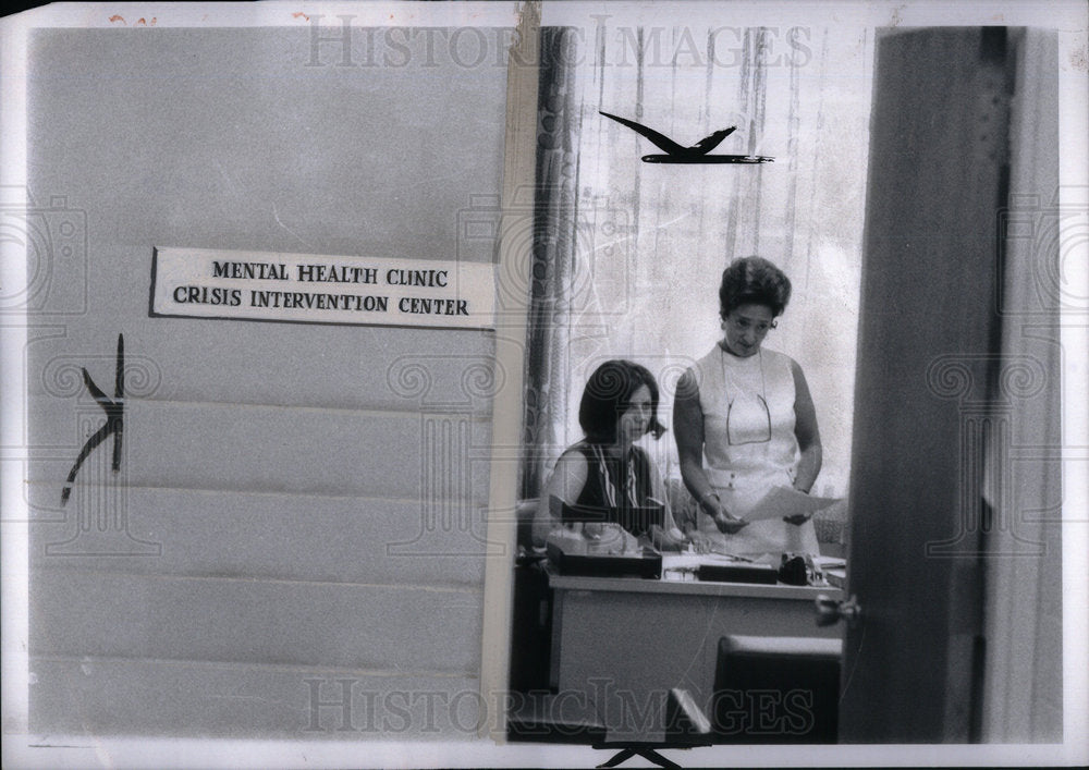 1971 Providence Hospital Helen Abstain Judy - Historic Images