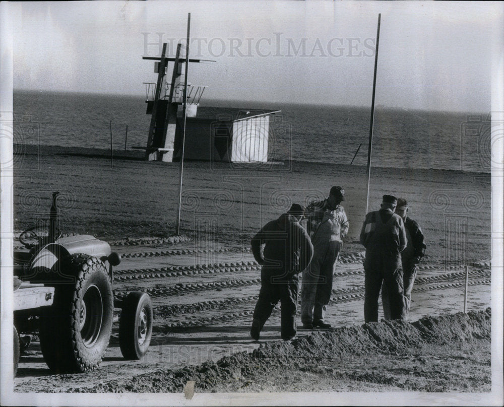 1971 Workers Prepare Ice Rink Area - Historic Images