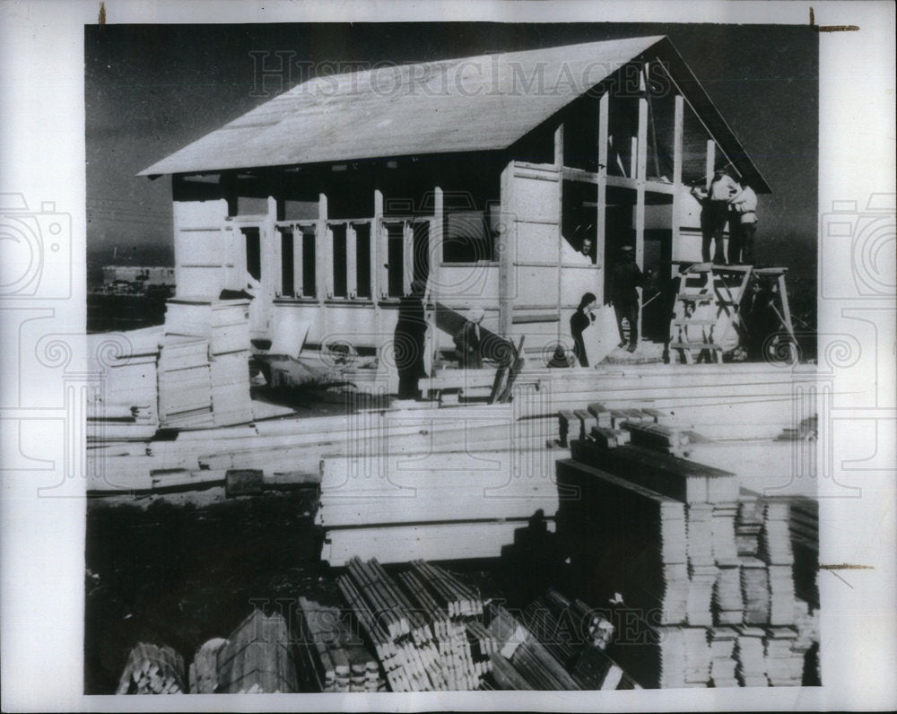 1946 Auto worker&#39;s settlement in Russia. - Historic Images