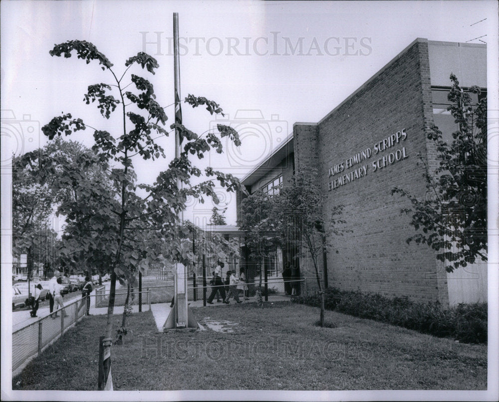 1966 Detroit Scripps School - Historic Images