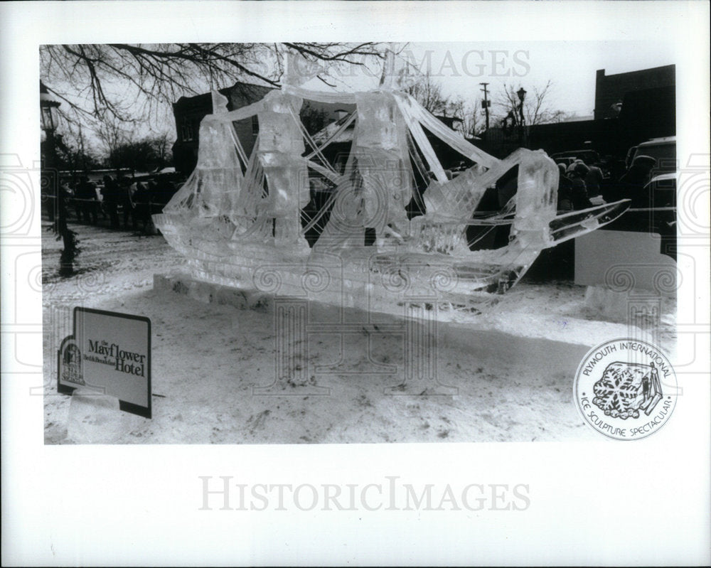 1992 Plymouth Ice Sculptures Michigan Ship - Historic Images