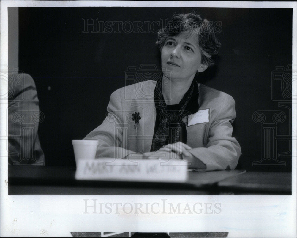 1992 Mary Ann Weston America India Chicago - Historic Images