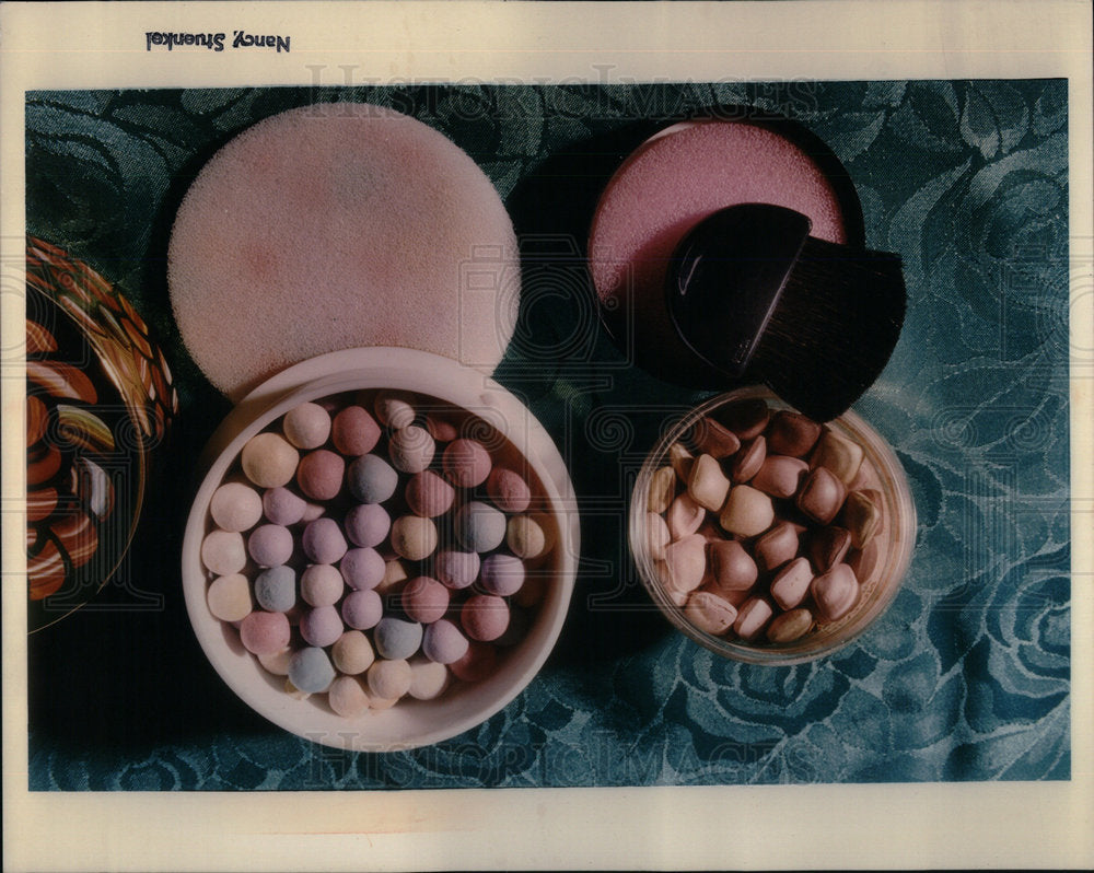 1992 Cosmetic Powder Pellets - Historic Images