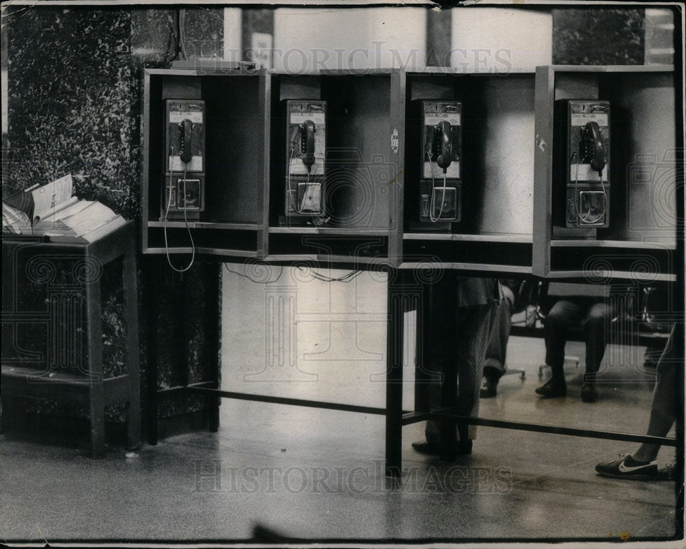 1974 Greyhound Bus Terminal Phone Cities - Historic Images