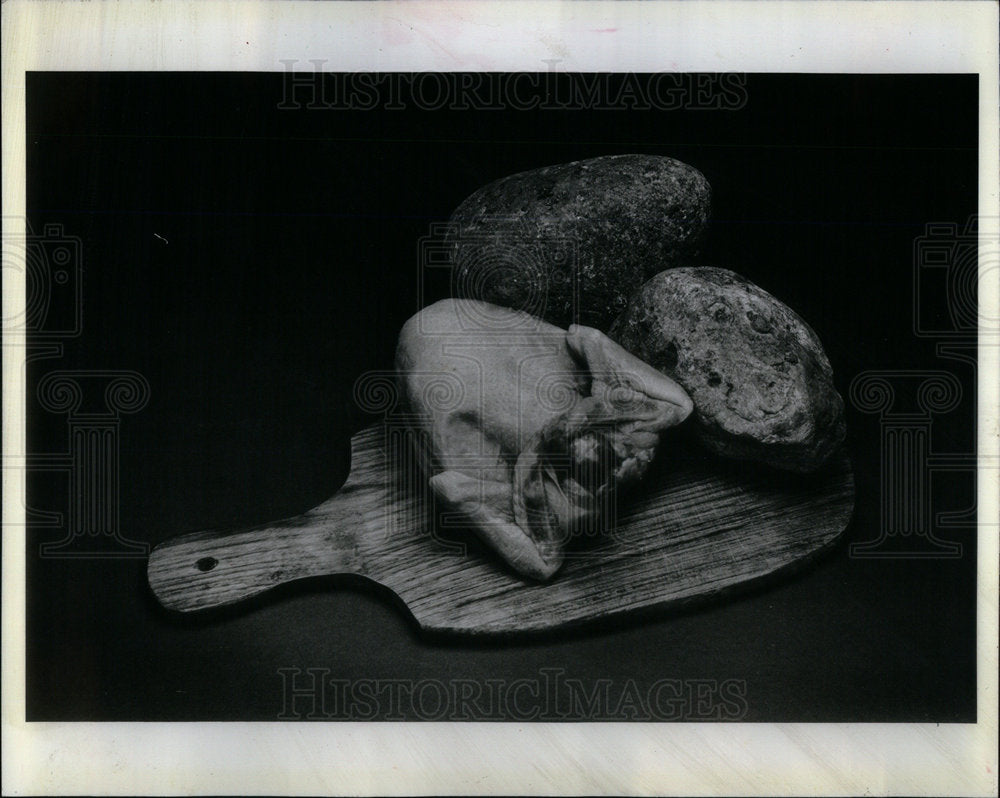 1982 Cornish Hen Reliable Rock Single Serve - Historic Images