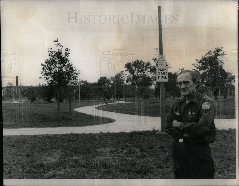 1976 Chicago Park #423 John J. Lenhardt - Historic Images