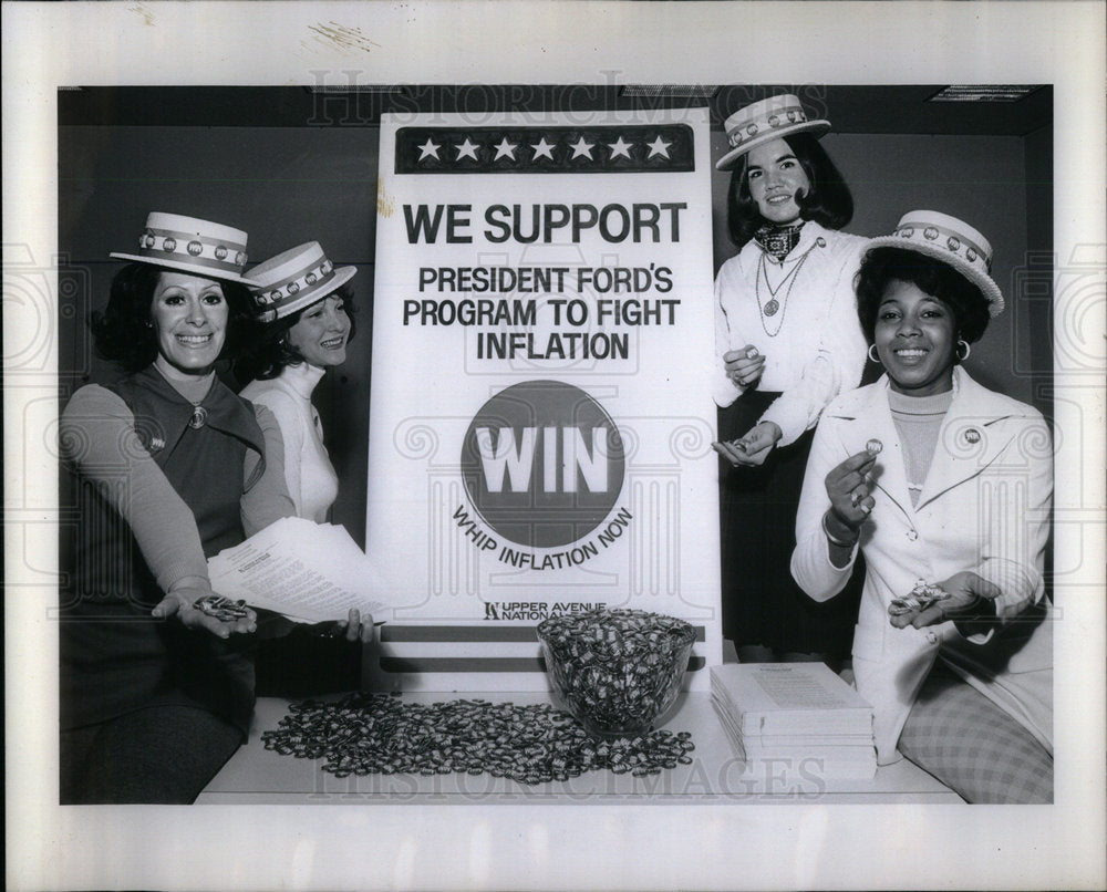 1974 Win President Ford Volunteer Agenda - Historic Images